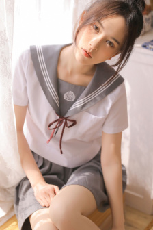 风流俏佳人